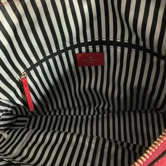 Kate Spade NY Red Pebbled Leather Hobo Bag w/Gold Keychain 15” x 11” x 3” EUC - Picture 12 of 14